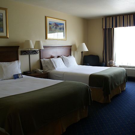 Holiday Inn Express Hotels & Suites Mountain Home By Ihg Bilik gambar