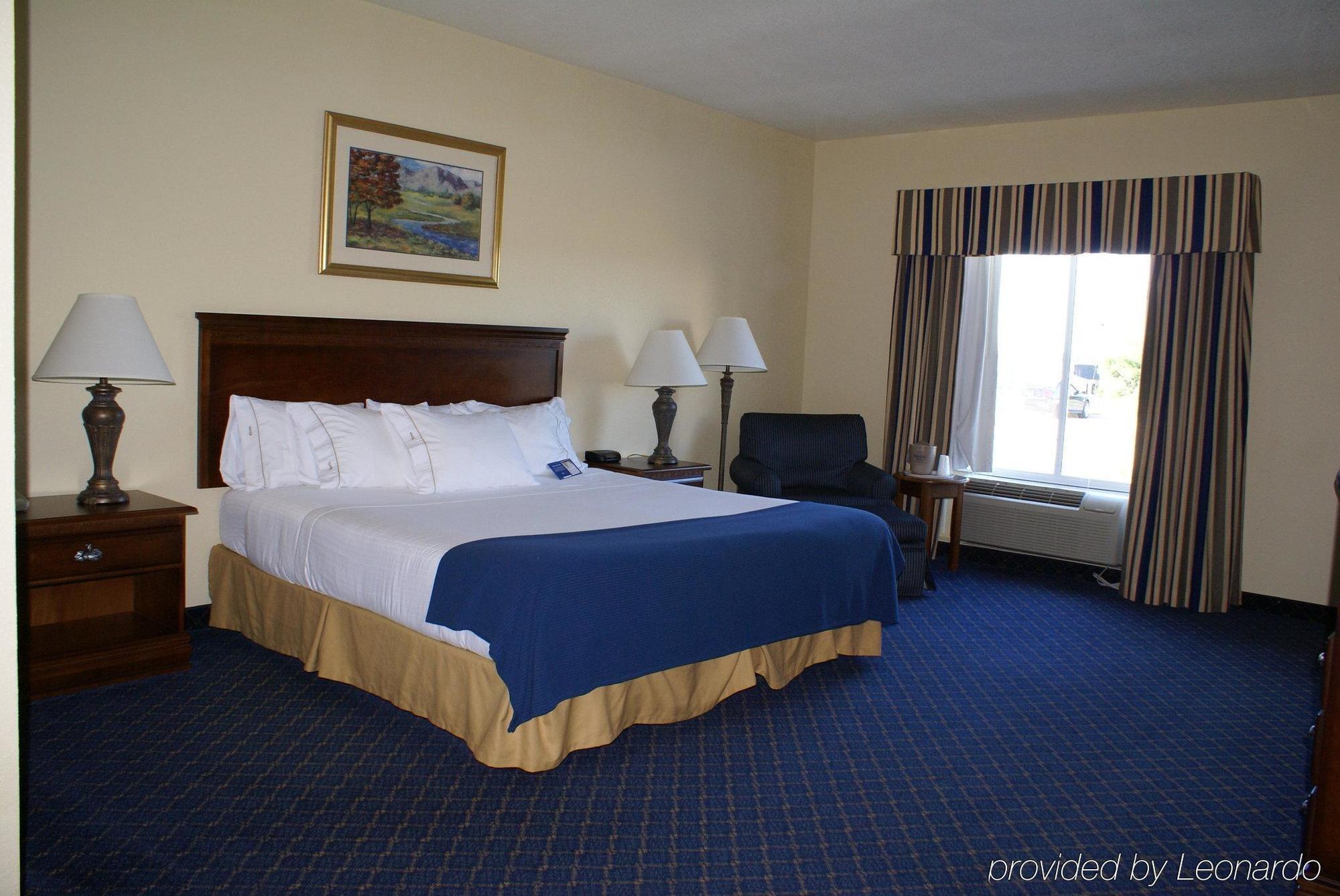 Holiday Inn Express Hotels & Suites Mountain Home By Ihg Bilik gambar