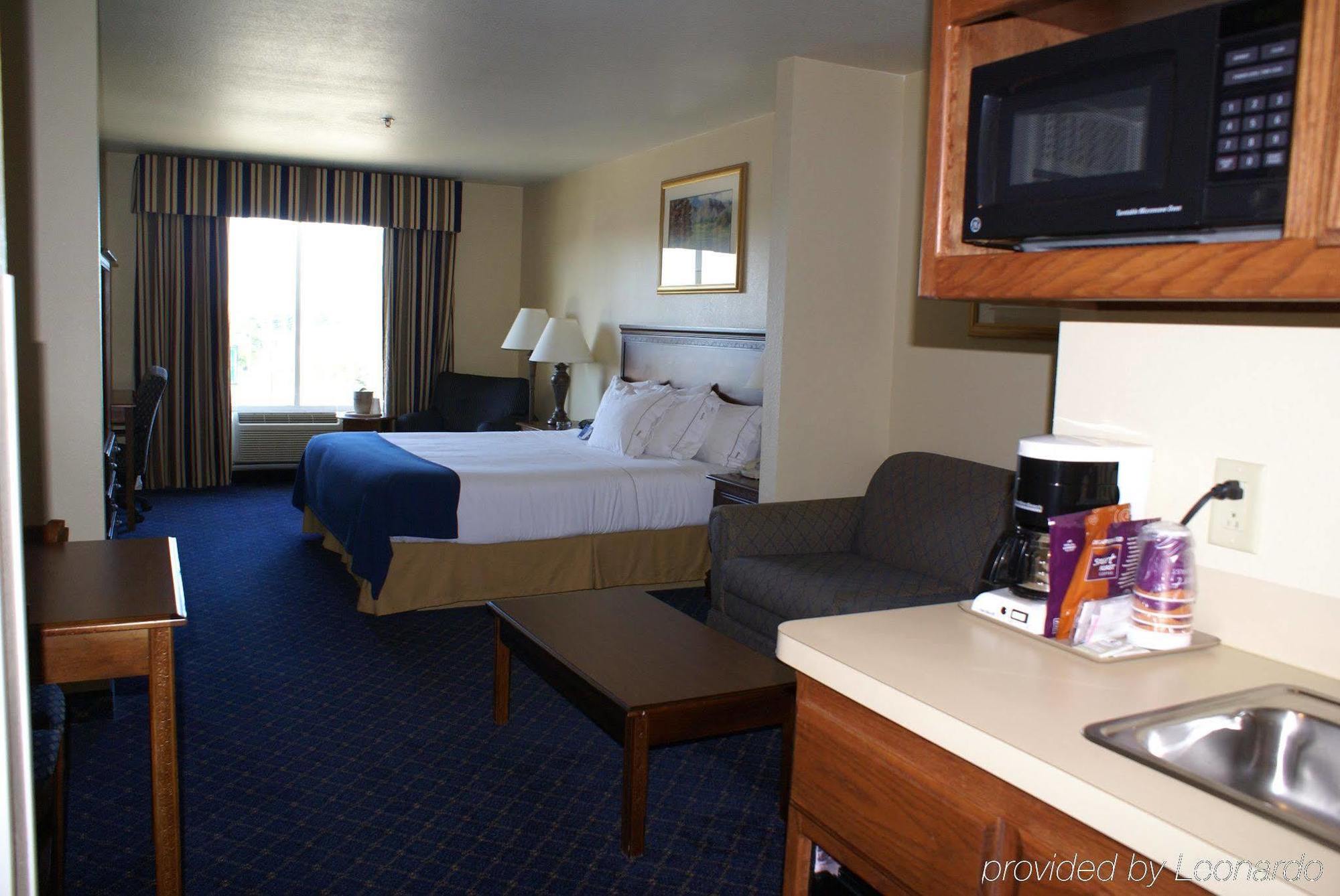 Holiday Inn Express Hotels & Suites Mountain Home By Ihg Bilik gambar