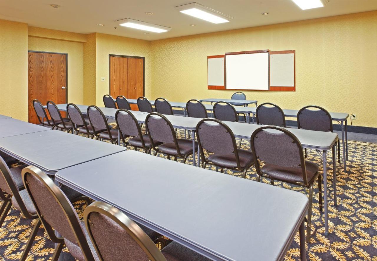Holiday Inn Express Hotels & Suites Mountain Home By Ihg Luaran gambar